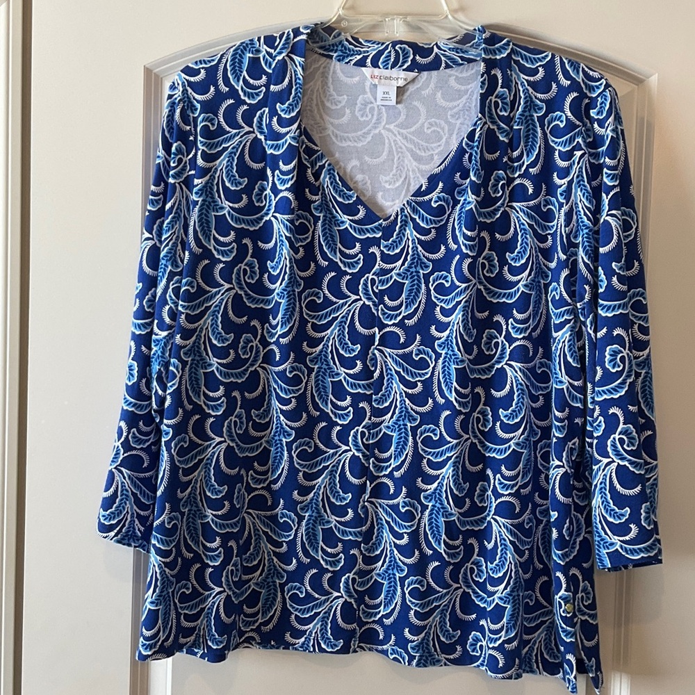 Liz Claiborne Blue and White Swirl Blouse